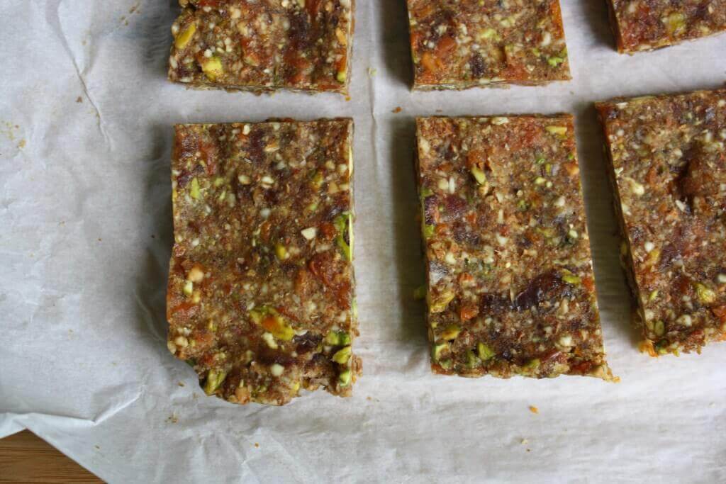 '-Riding Fuel- <br> Apricot Pistachio Adventure Bars