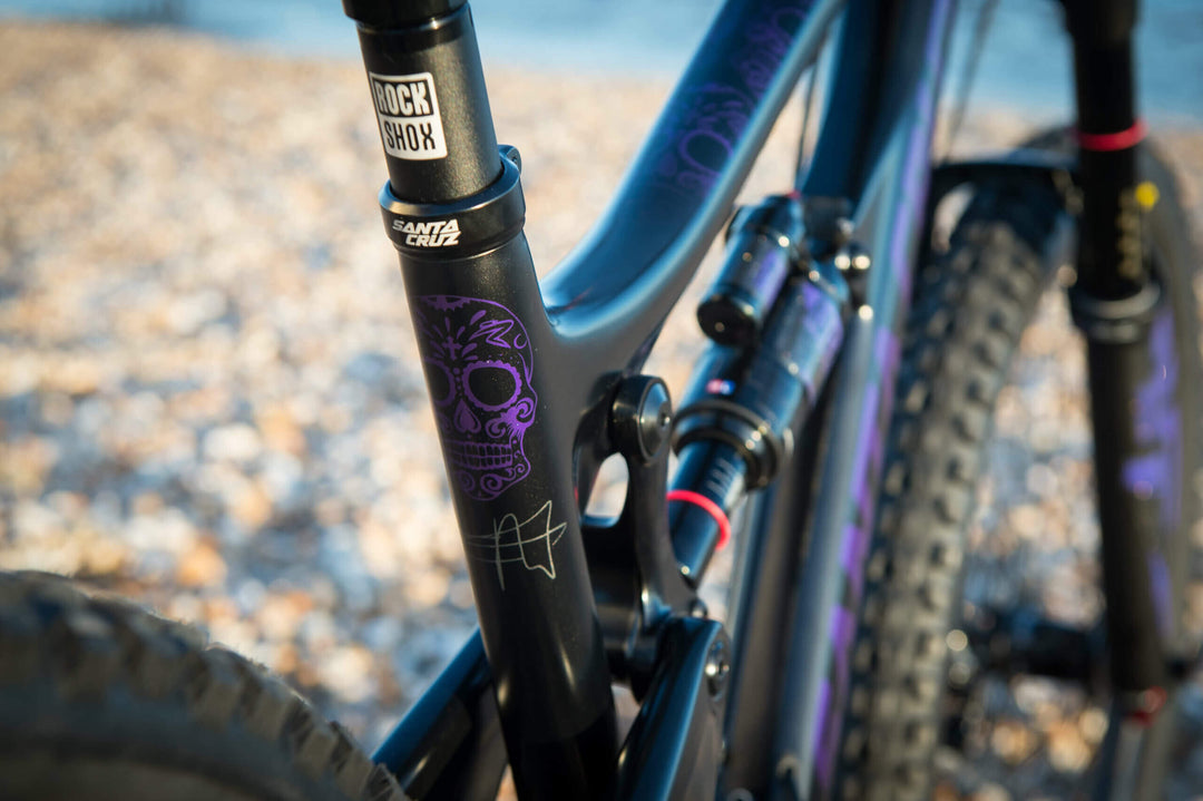 Steve Peat competition winner’s custom Santa Cruz revealed